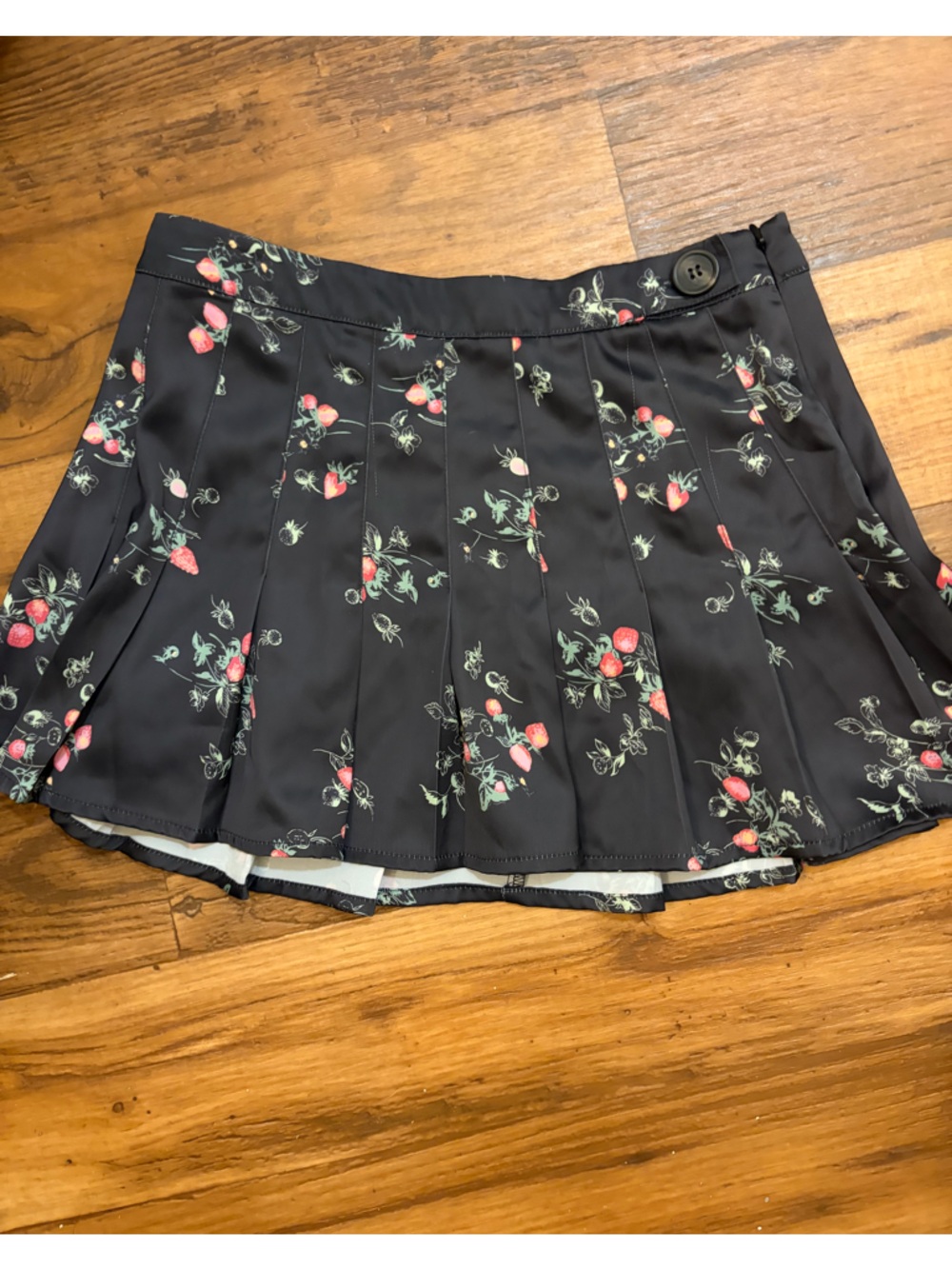 Kimchi Blue Black Pleated Mini Skirt with Strawberry Motif